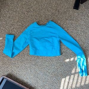 Crop long sleeve workout top